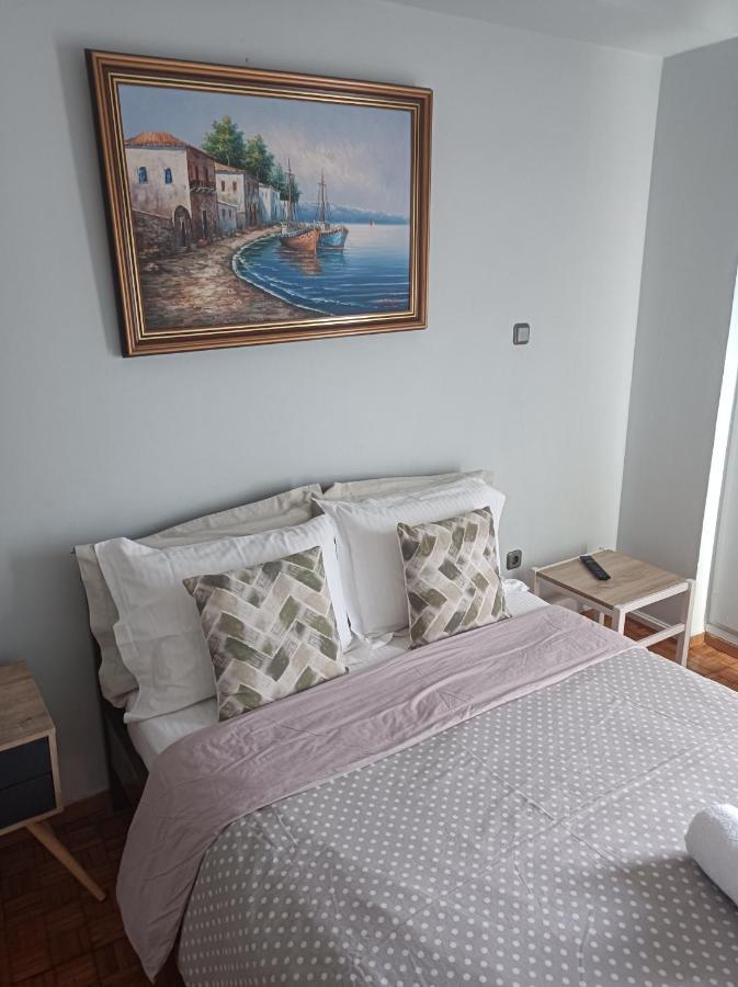 Historic Center Apartment At Thisseio Athena Bagian luar foto